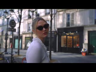 24 hours in paris- fashion week edition - karlie kloss big ass