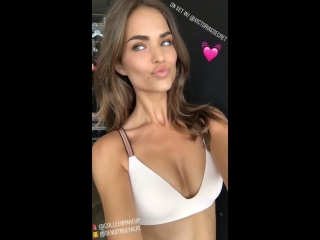 robin on set for vs