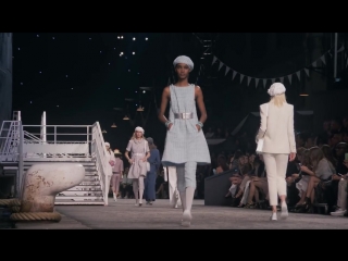 the cruise 2018 19 show — chanel