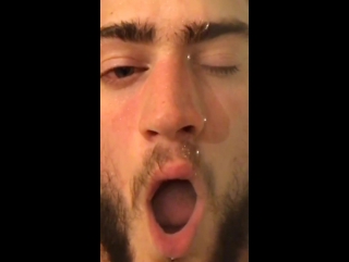 1554736771945703740 5644538258